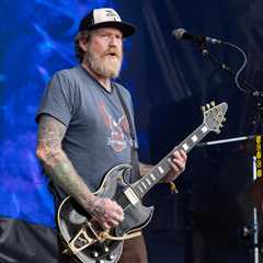 Mastodon Pays Tribute to Brent Hinds at First Show Since Guitarist’s Death: ‘Brothers to the End’