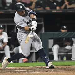 Anthony Volpe snaps out of brutal Yankees funk — but he makes another error
