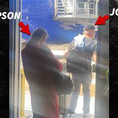 Jessica Simpson and Eric Johnson Side-by-Side on Vegas Flight