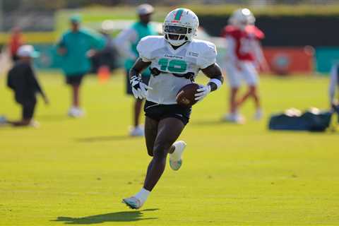 Tyreek Hill makes stunning admission about Dolphins teammate