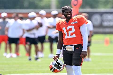 Shedeur Sanders’ odds to be cut by Browns growing dramatically as training camp concerns grow