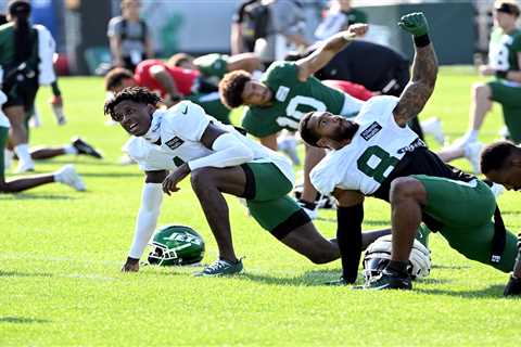 Secondary dominates with two interceptions of Justin Fields at Jets camp
