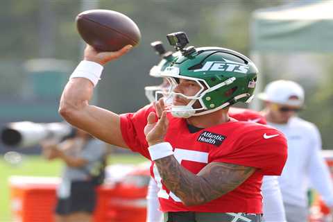 Jets’ Justin Fields bounces back following consecutive rough practices