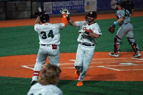 Long Island Ducks hit historic 1,000 home win mark after thrilling walk-off victory
