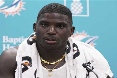NFL teams ‘monitoring’ Tyreek Hill for potential Dolphins trade
