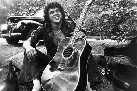 Bobby Whitlock, Co-Founder of Derek and the Dominos, Dies at 77