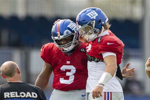Victor Cruz can already feel the difference in these Giants