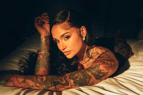 ‘Folded’ Gives Kehlani First Top 10 on Hot R&B/Hip-Hop Songs Chart