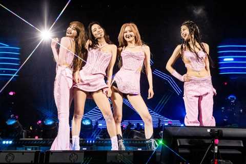 BLACKPINK Covers Spice Girls’ ‘Wannabe’ at Wembley Stadium Show in London