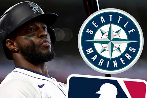 Mariners' Victor Robles Given 10-Game Suspension For Throwing Bat At Pitcher