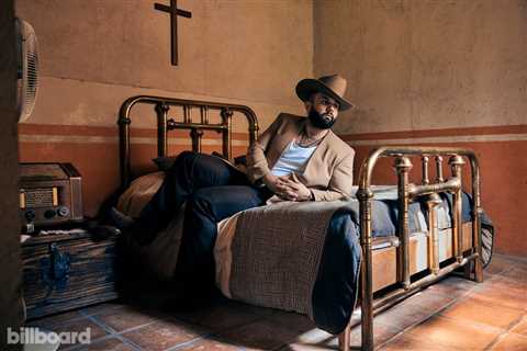 All of Carín León’s No. 1 Hits: ‘Que Vuelvas,’ ‘Me Está Doliendo’ & More