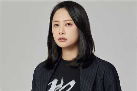 ADOR Appoints New CEO Amid Ongoing NewJeans Contract Dispute