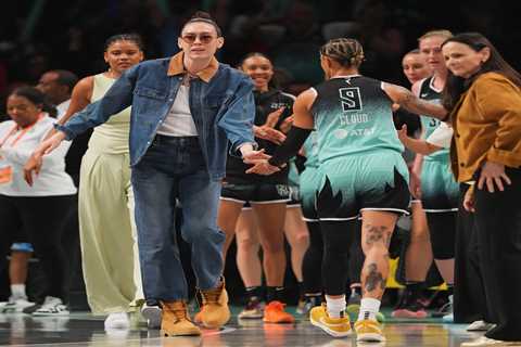 Breanna Stewart set to return when faltering Liberty need her most