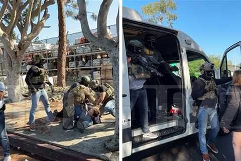 Federal Agents Grab Men Off L.A. Street in Immigration Raid Outside Home Depot