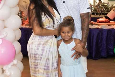 Jordan Poyer’s wife celebrates ‘one last ride’ with Bills after signing