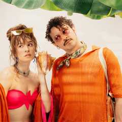 Monsieur Periné’s Feel-Good ‘Aguaráchate’ & More Best New Music Latin