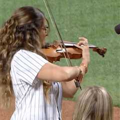 Francisco Lindor’s wife performs national anthem on violin — before Mets All-Star homers