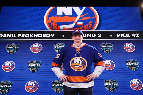 Islanders sign towering second-round pick Daniil Prokhorov to three-year deal