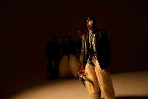 Miguel Announces Release Date For 5th Studio Album, ‘CAOS’