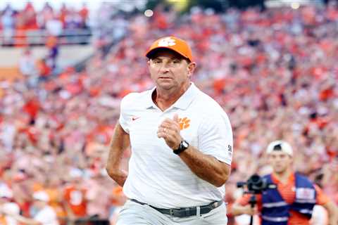 Brian Kelly fires back at Dabo Swinney after LSU upsets Clemson in war of words