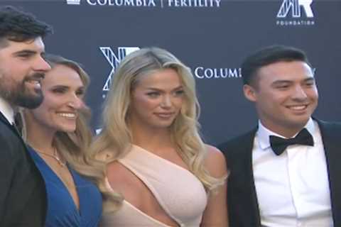 Yankees’ Anthony Volpe poses with stunning blonde at charity event