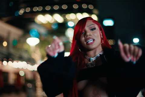 GloRilla Becomes Third Female Rapper to Top Mainstream R&B/Hip-Hop Airplay Chart Six Times