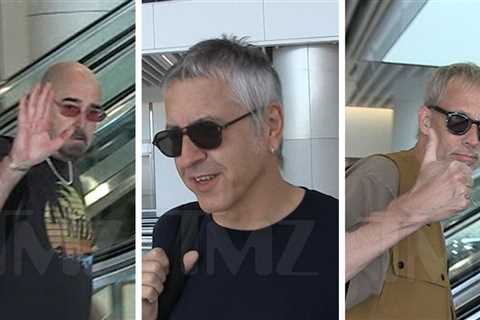 Oasis Members Say Everyone's Getting Along Well on Tour Despite Past Issues