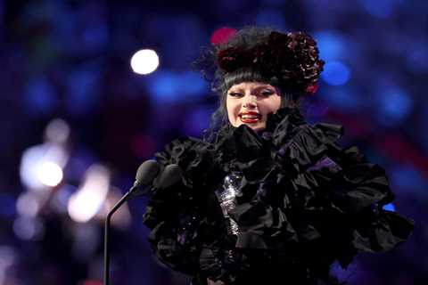 Watch Lady Gaga Try to Teach Stephen Colbert ‘The Dead Dance’ Choreography