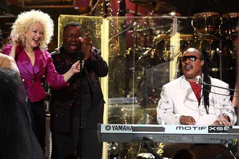 Earth, Wind & Fire and Cyndi Lauper’s Music to Be Celebrated in New ‘Grammy Salute’ Specials