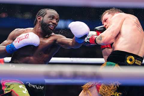 Terence Crawford captures super middleweight title with convincing win over Canelo Alvarez