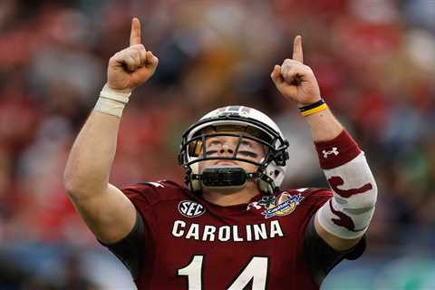 Former South Carolina QB Connor Shaw collapses while coaching son’s football team