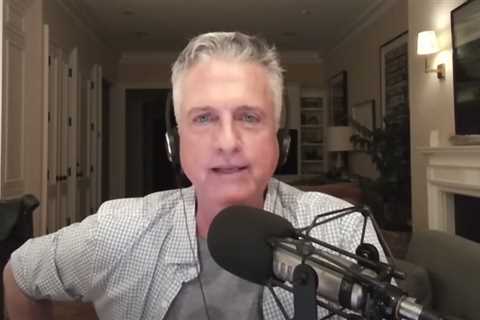 Bill Simmons — Jimmy Kimmel’s close friend — gives his thoughts on what’s next for late-night host