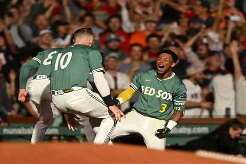 Red Sox walk-off Tigers to clinch wild-card spot in dramatic moment