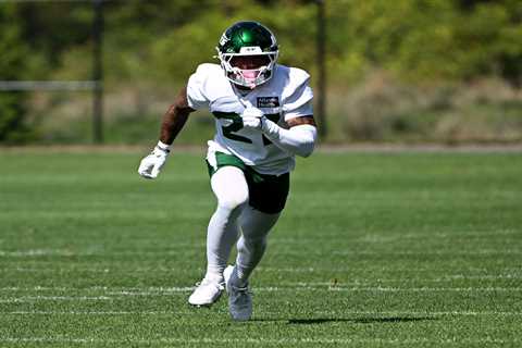 Malachi Moore still expected to have big Jets role despite Tony Adams’ return