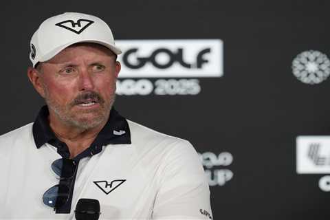 Phil Mickelson speaks out about his Ryder Cup future as USA faceplants