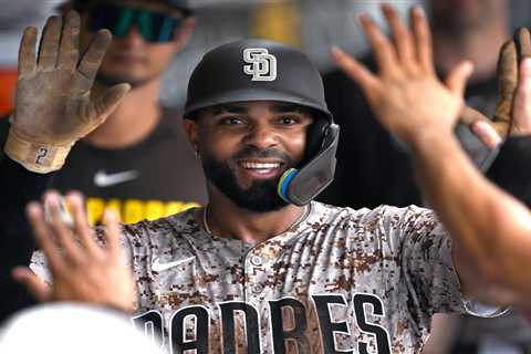 FanDuel promo code: Bet $5, get $300 in bonus bets if your bet wins for Padres vs. Cubs on Tuesday