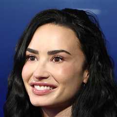 Demi Lovato's Team Eyeing Possible Tour After Fans Crash L.A. Show Queue