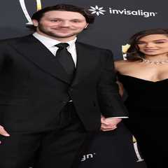 Hailee Steinfeld has Josh Allen thinking differently about his future