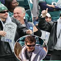 Pete Davidson mocks Giants with Halloween decoration as star’s flip to Eagles fandom hits next level