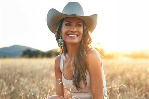 Annie Bosko Nods to ‘California Cowgirl’ Roots, Sings With Dwight Yoakam & Darius Rucker on New..