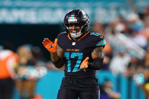 NFL Week 5 picks, odds: Dolphins vs. Panthers, Lions vs. Bengals