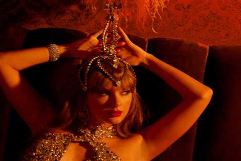 Taylor Swift’s ‘Official Release Party of a Showgirl’ Pulverizes Dwayne Johnson’s ‘The Smashing..