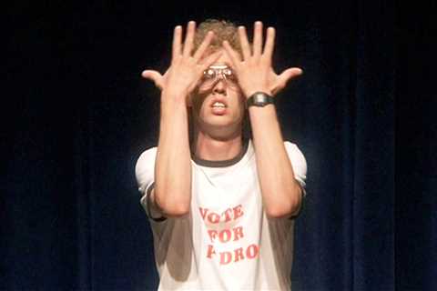 This Taylor Swift ‘The Fate of Ophelia’ x ‘Napoleon Dynamite’ Dance Edit Is Actually Perfect