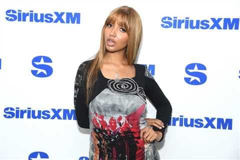 PinkPantheress Enlists Kylie Minogue, SEVENTEEN & More for All-Star Remix Project