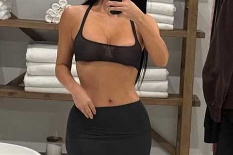 Kardashian Curves -- Can You Guess the Famous Sister?!