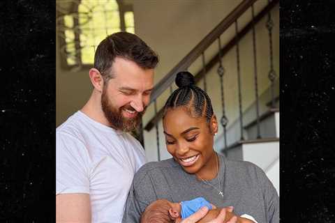 'Love Is Blind's Lauren & Cameron Announce Birth Of Baby Son