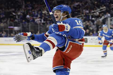 Rangers’ Artemi Panarin finally regaining mojo after slow start