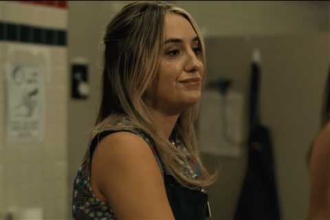 See Lainey Wilson in a New Trailer for ‘Reminders of Him’ Film, Based on the Colleen..