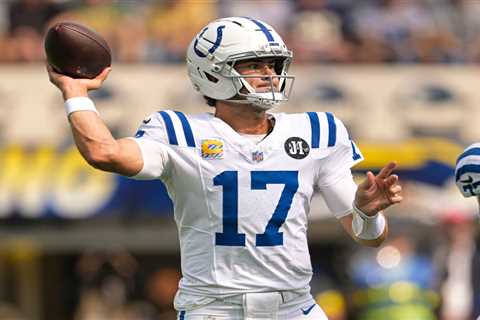 Fanatics Sportsbook promo: Bet $30, Get $300 FanCash for Titans vs. Colts