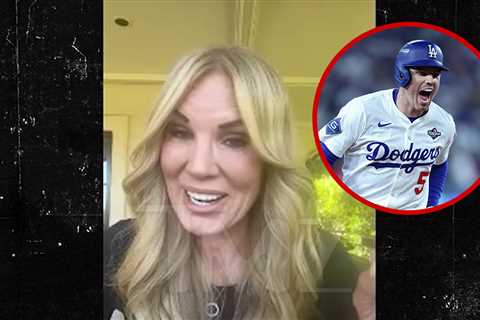 Freddie Freeman's Aunt Nearly Missed WS Home Run at Stadium Concessions